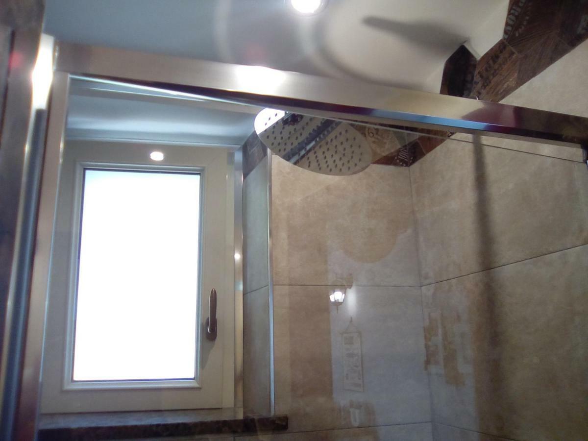 Contrada Casa Vacanze Apartment Vado Ligure Exterior photo